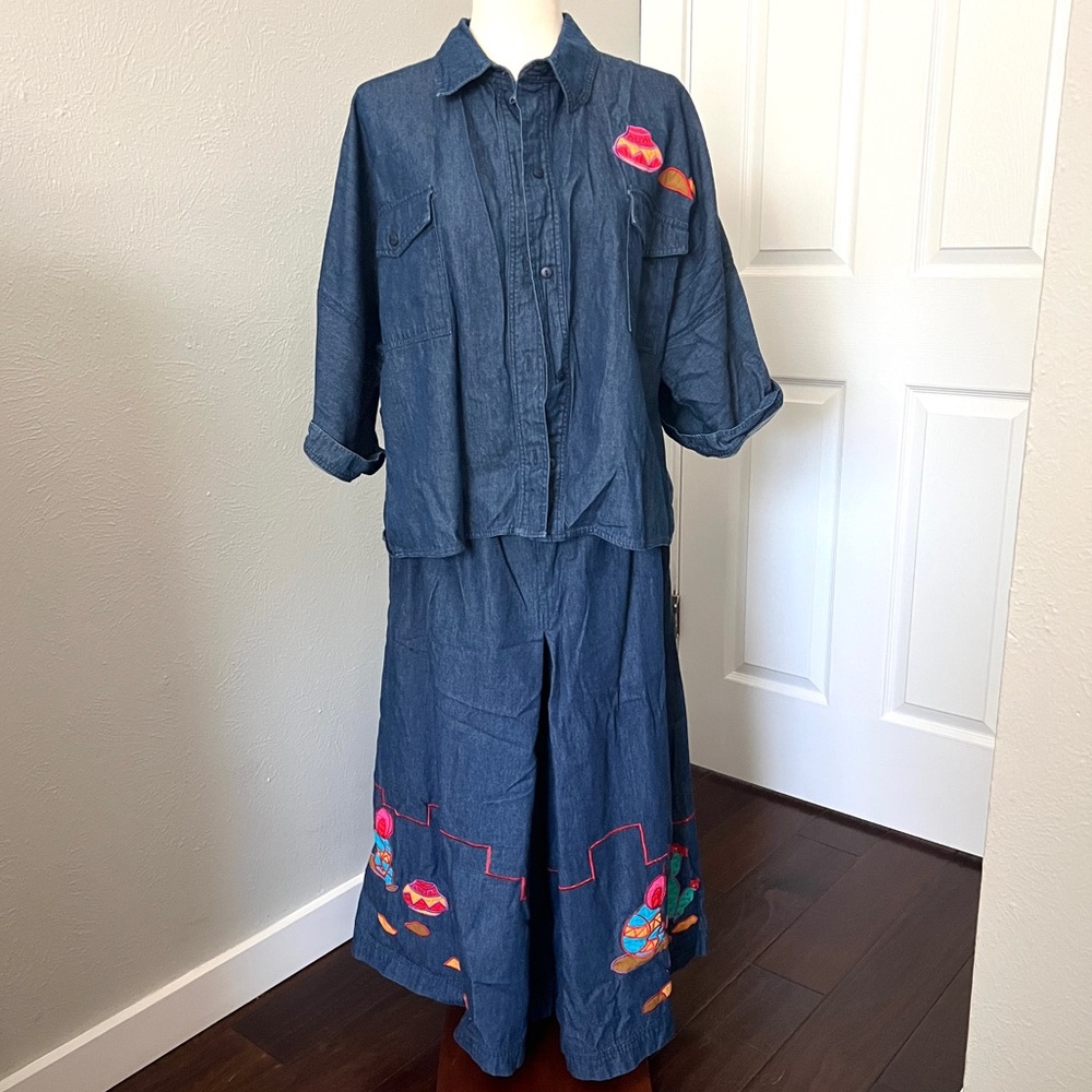 Vintage Southwest Set with Cactus and Western Details, size large